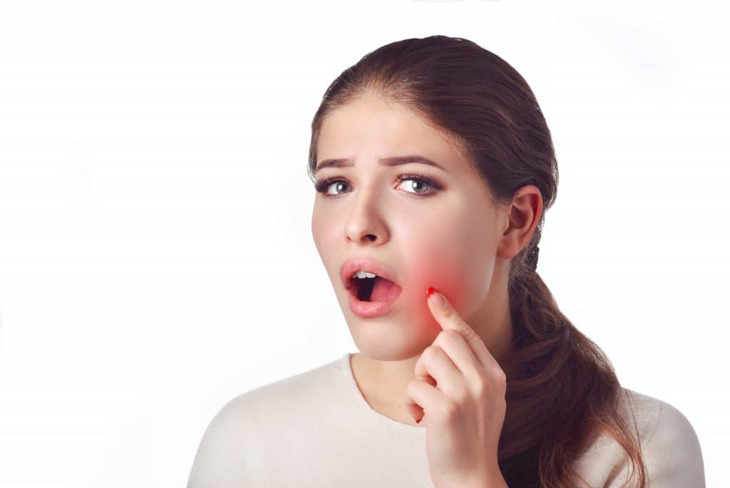 Houston Dentist Explains What To Do About Your Dental Emergency